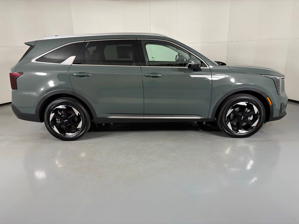 New 2026 Kia Sorento EX image 9