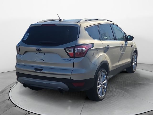 Used 2017 Ford Escape Titanium image 5