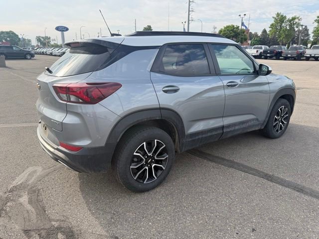 Used 2023 Chevrolet TrailBlazer ACTIV w/ Sun and Liftgate Package AWD/4WD image 10