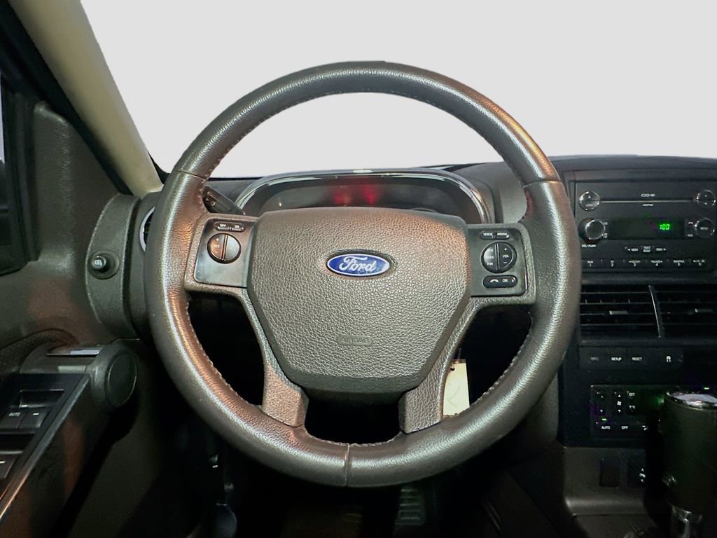 Used 2009 Ford Explorer Sport Trac Adrenalin AWD/4WD image 10