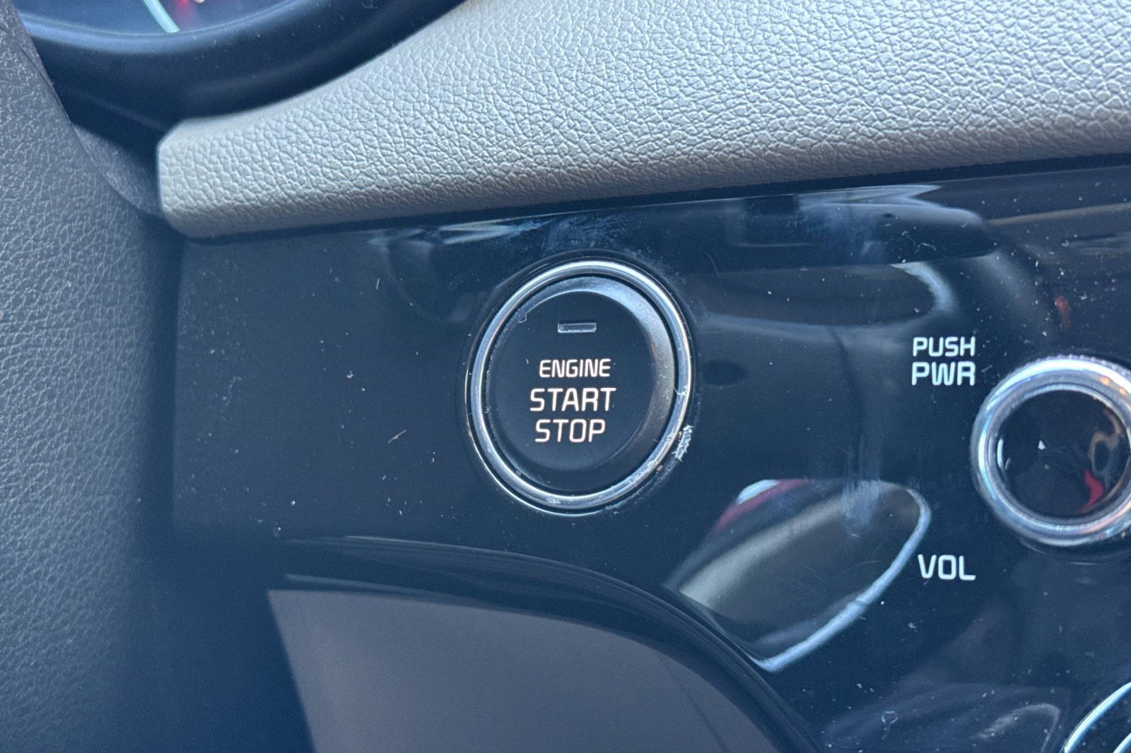 Used 2018 Kia Sportage EX FWD image 32