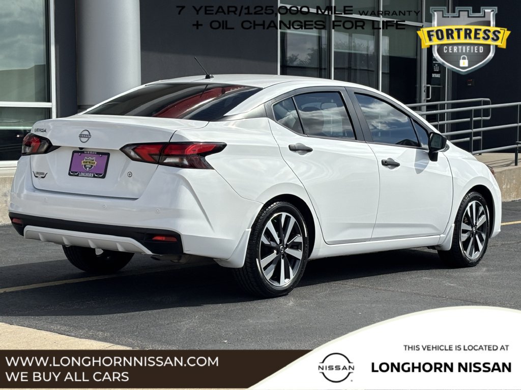 Used 2025 Nissan Versa S w/ Trunk Package FWD image 3