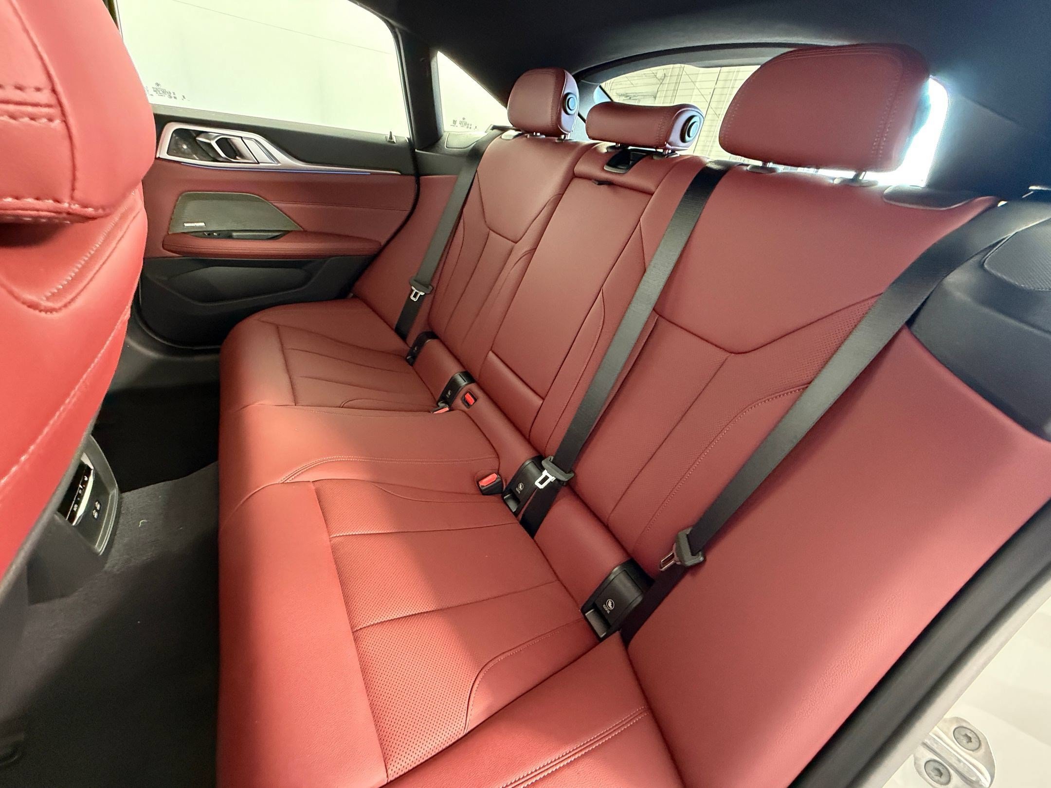 Used 2026 BMW i4 eDrive40 w/ Premium Package RWD image 22