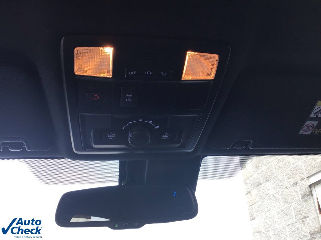 Used 2022 Toyota Tacoma TRD Off-Road image 39