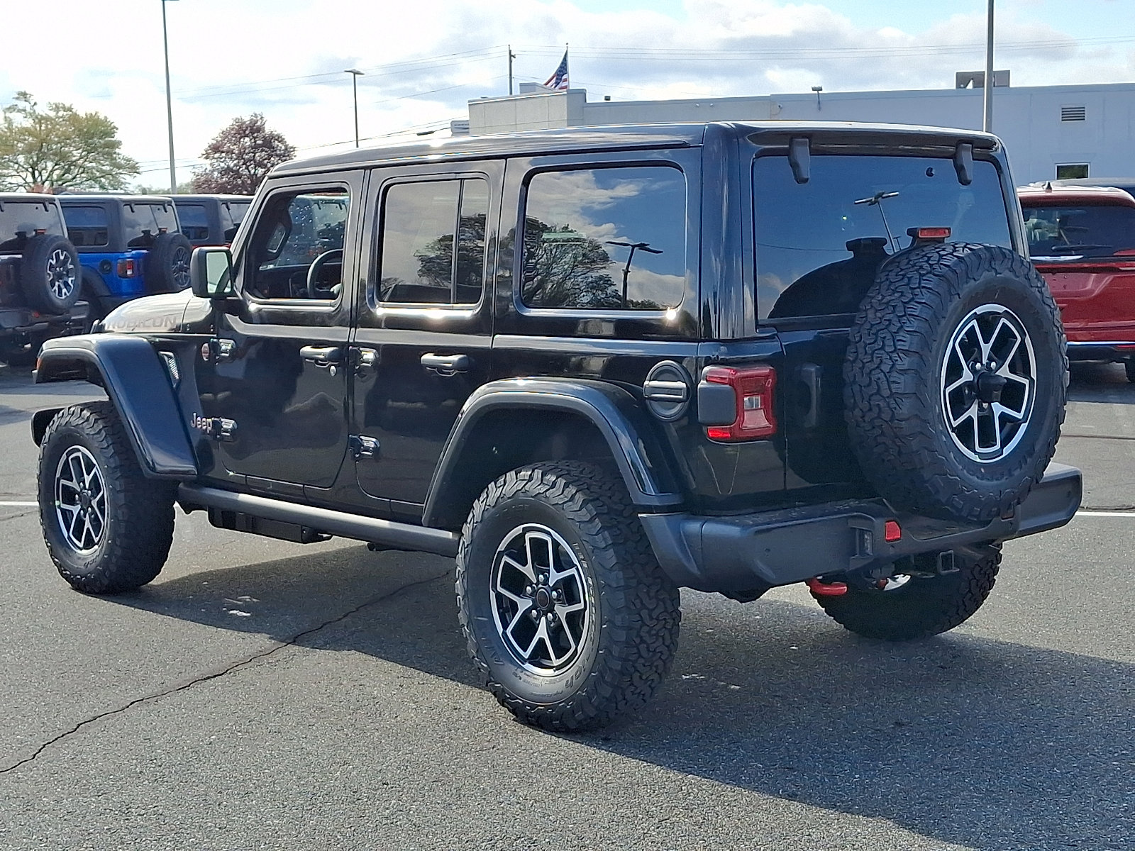 New 2026 Jeep Wrangler Unlimited Rubicon AWD/4WD image 3