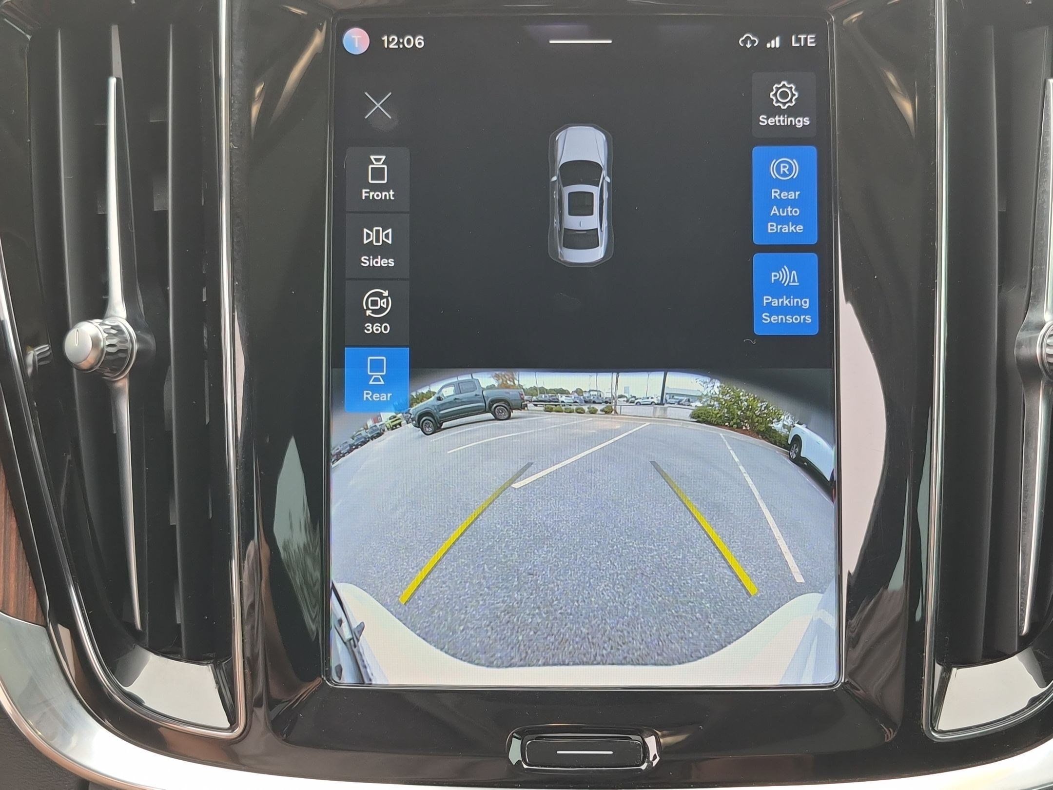 Used 2023 Volvo S60 T8 Plus w/ Climate Package AWD/4WD image 23
