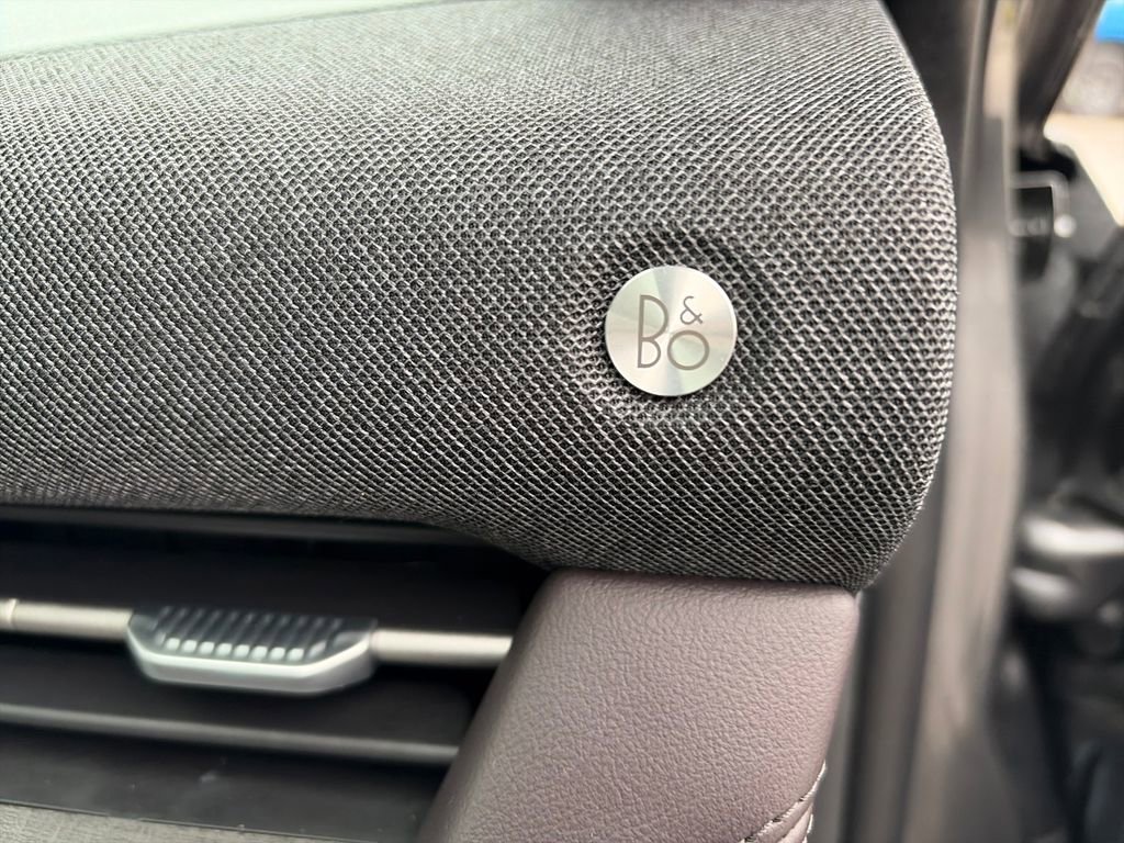 Used 2025 Ford Explorer Platinum w/ LUX Leather Package AWD/4WD image 15