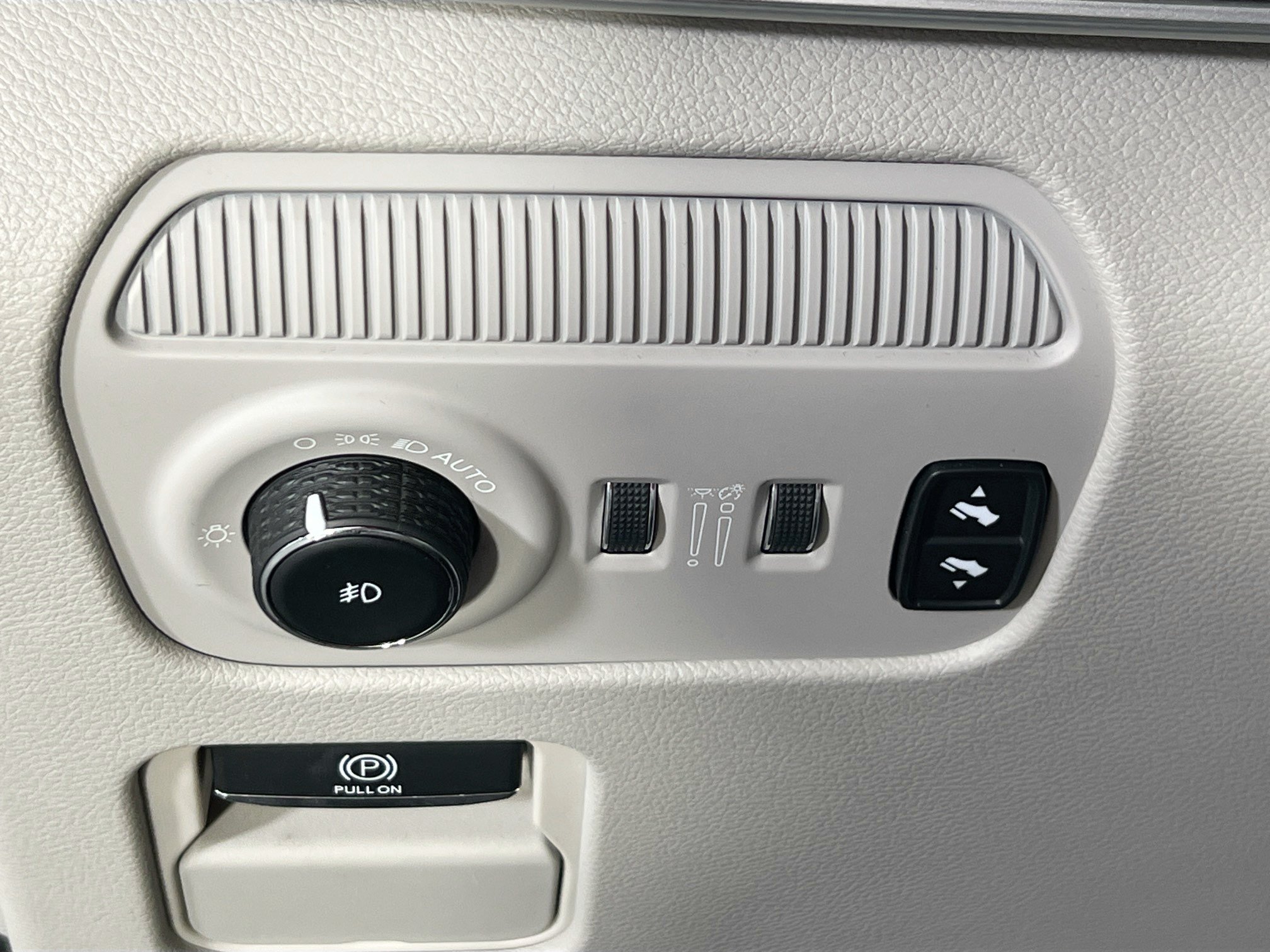 Used 2022 Jeep Wagoneer Series III AWD/4WD image 10