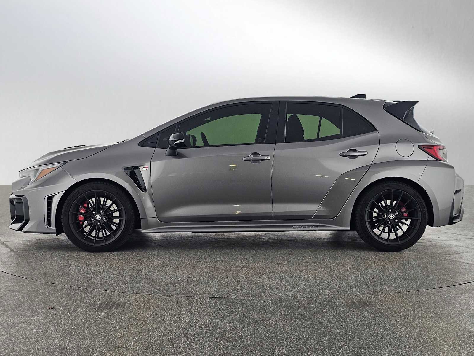 Used 2025 Toyota Corolla Premium Plus image 2