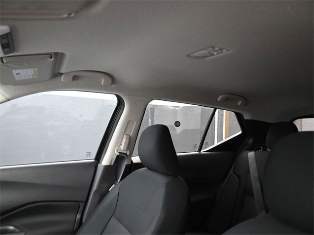 New 2025 Nissan Kicks Play S image 2