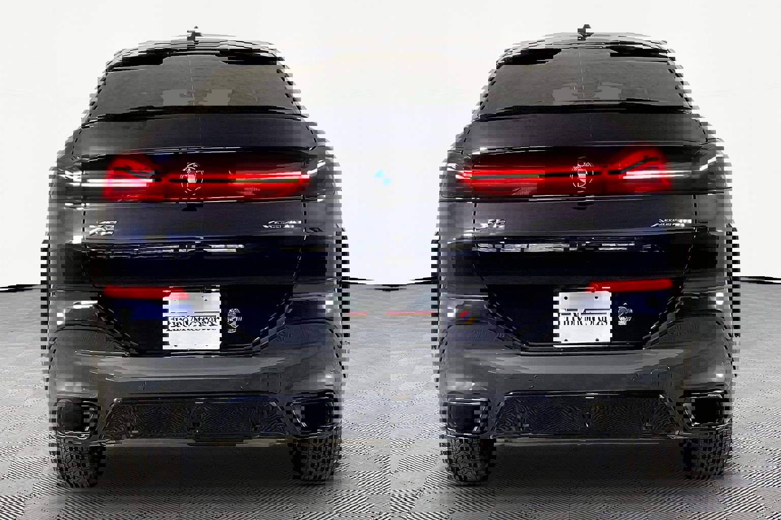 Certified 2024 BMW X6 xDrive40i w/ M Sport Professional Package image 7