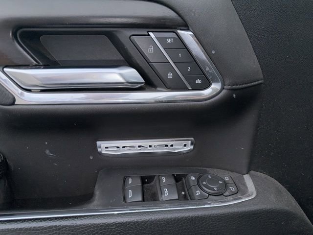 Used 2024 GMC Sierra 1500 Denali w/ Technology Package AWD/4WD image 35