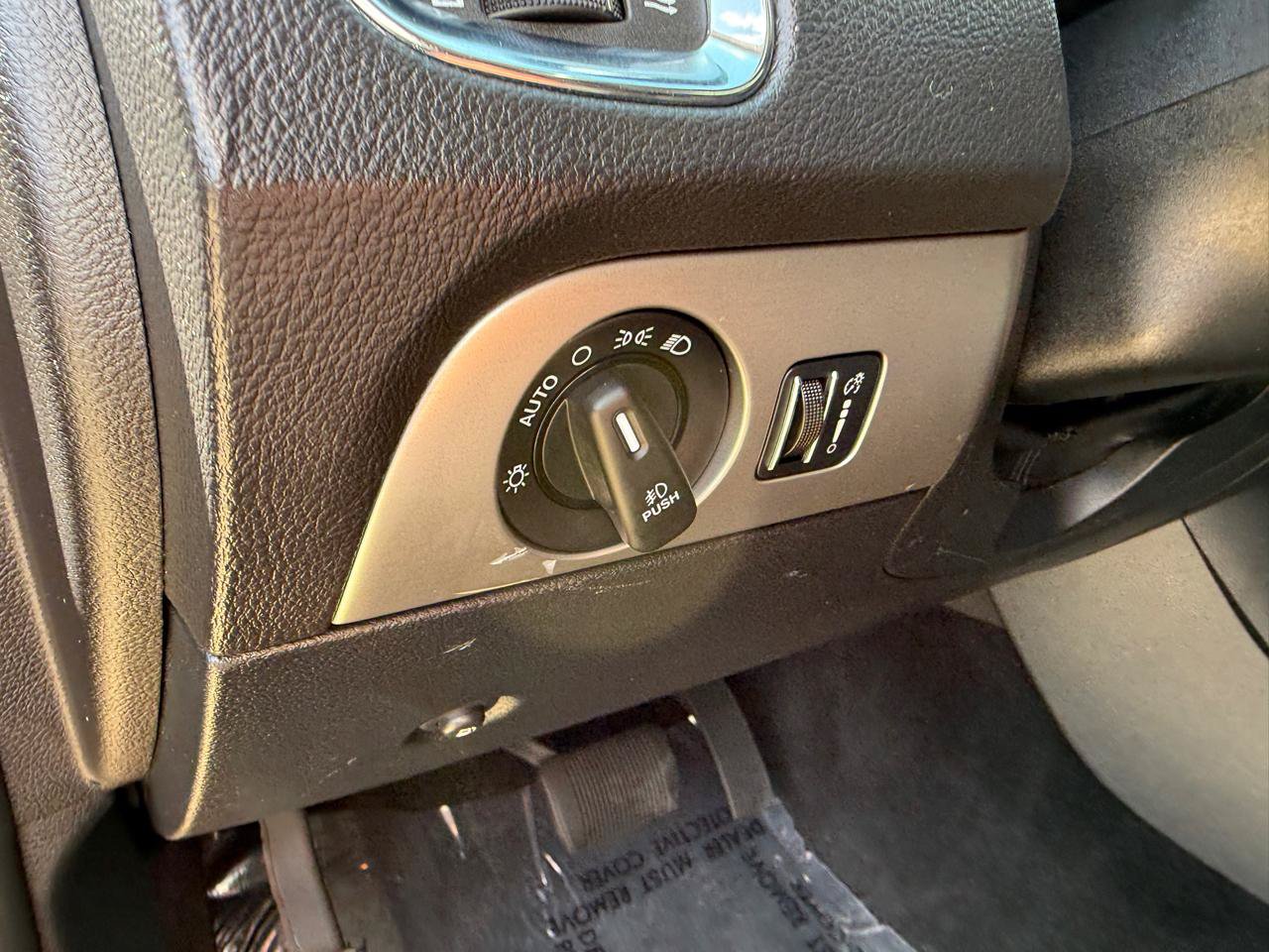 Used 2013 Dodge Durango SXT w/ Rallye Appearance Group RWD image 14