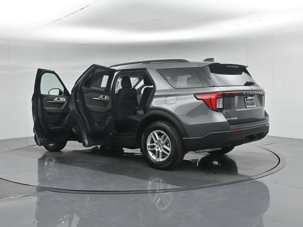 New 2026 Ford Explorer Active RWD image 34