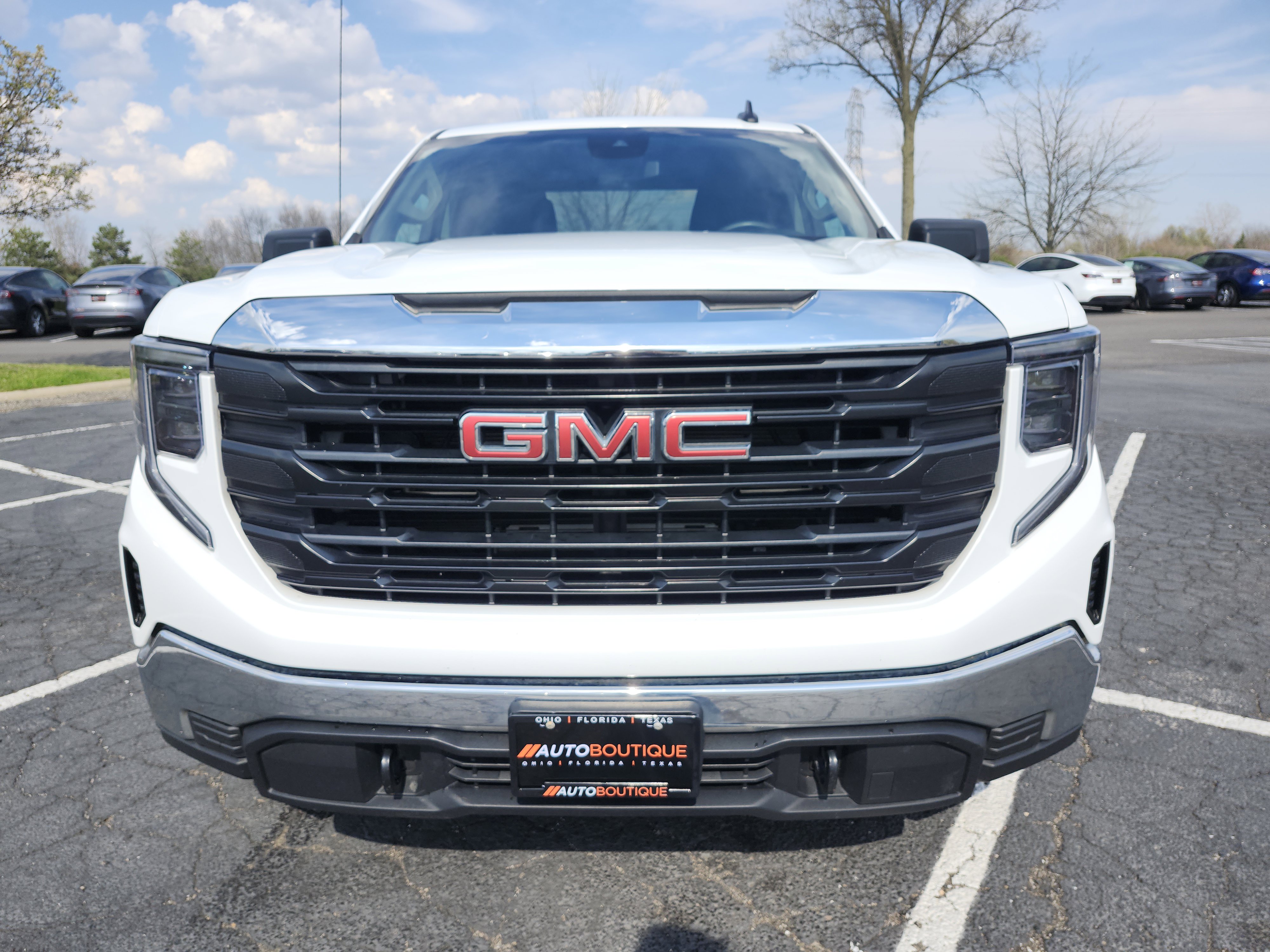 Used 2024 GMC Sierra 1500 Pro w/ Pro Value Package AWD/4WD image 12