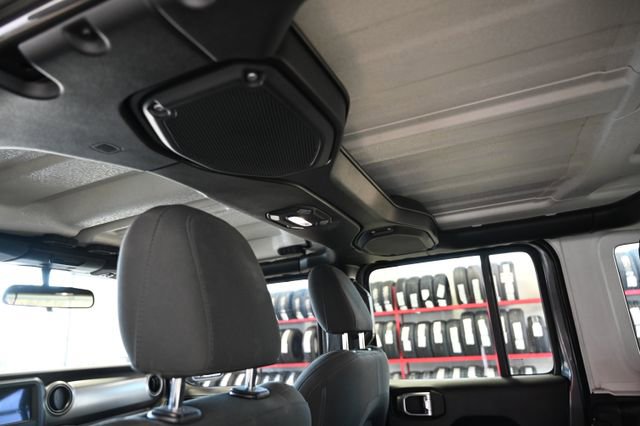 Used 2018 Jeep Wrangler Unlimited Sport S image 28
