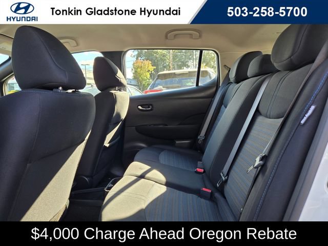 Used 2025 Nissan Leaf S FWD image 16