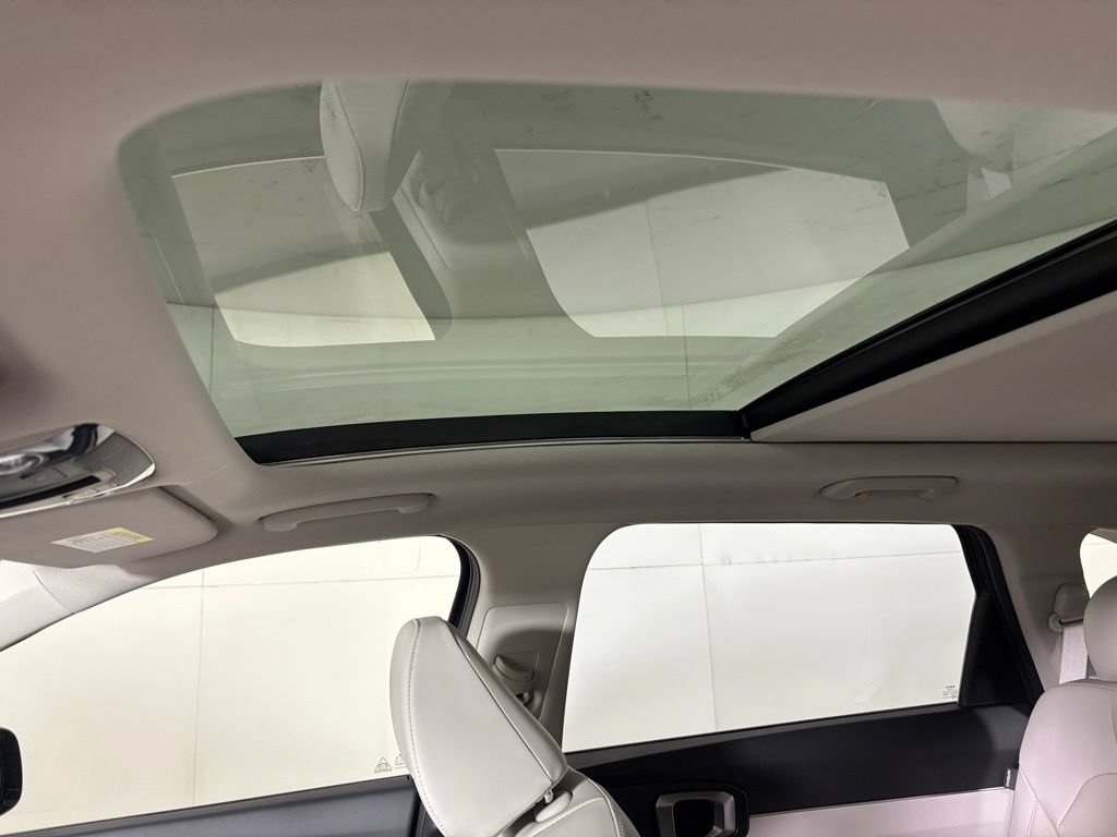 New 2026 Kia Sorento S w/ S Panoramic Sunroof Package FWD image 35