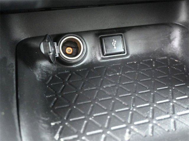 Used 2022 Toyota RAV4 LE image 14