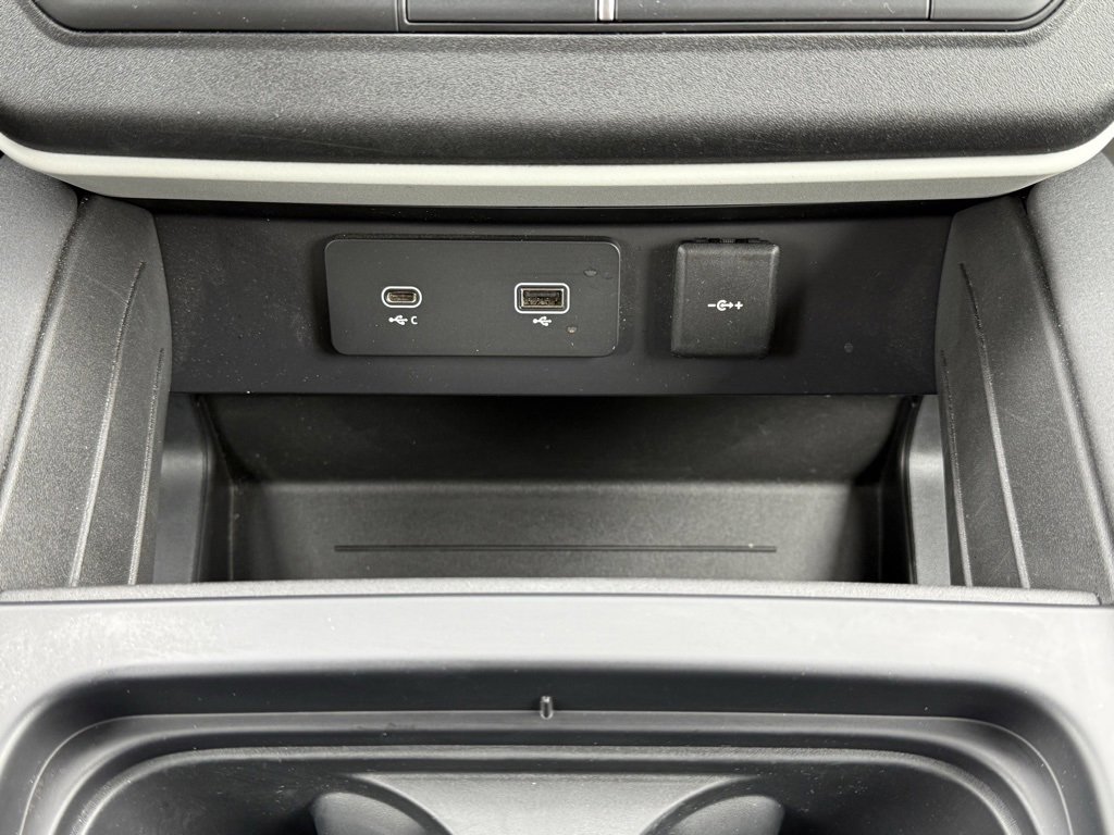 Certified 2023 Land Rover Defender 110 image 20