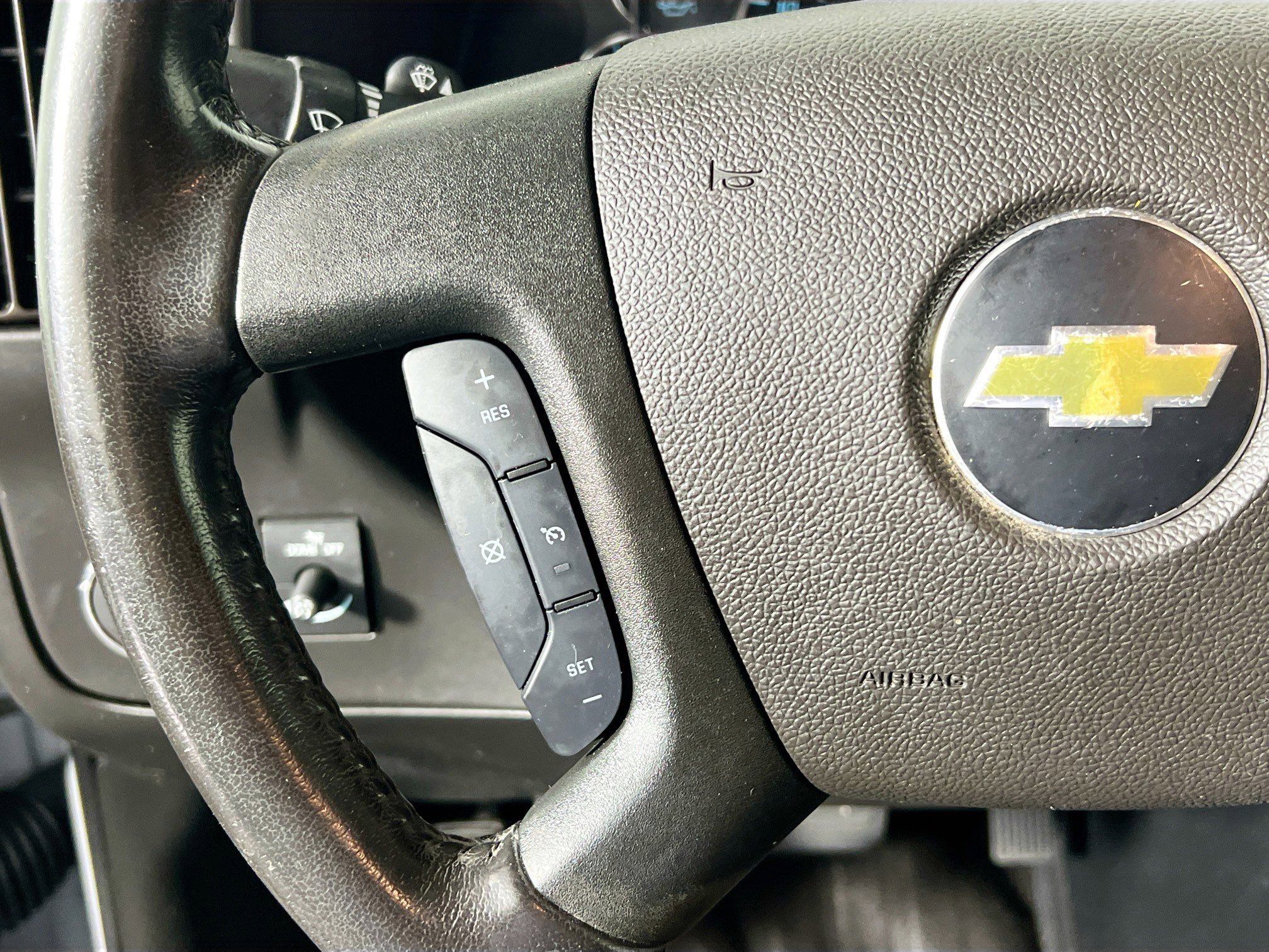 Used 2021 Chevrolet Express 2500 Extended w/ Communications Package image 17