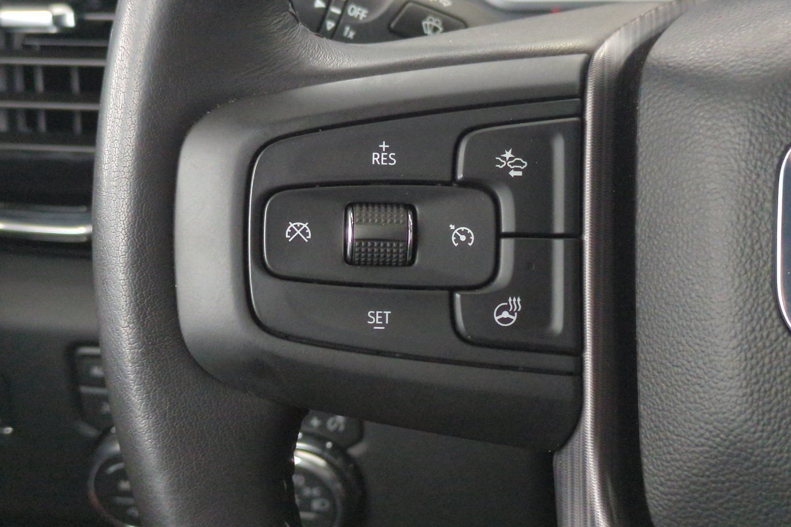 Used 2026 GMC Sierra 3500 Denali Ultimate AWD/4WD image 35