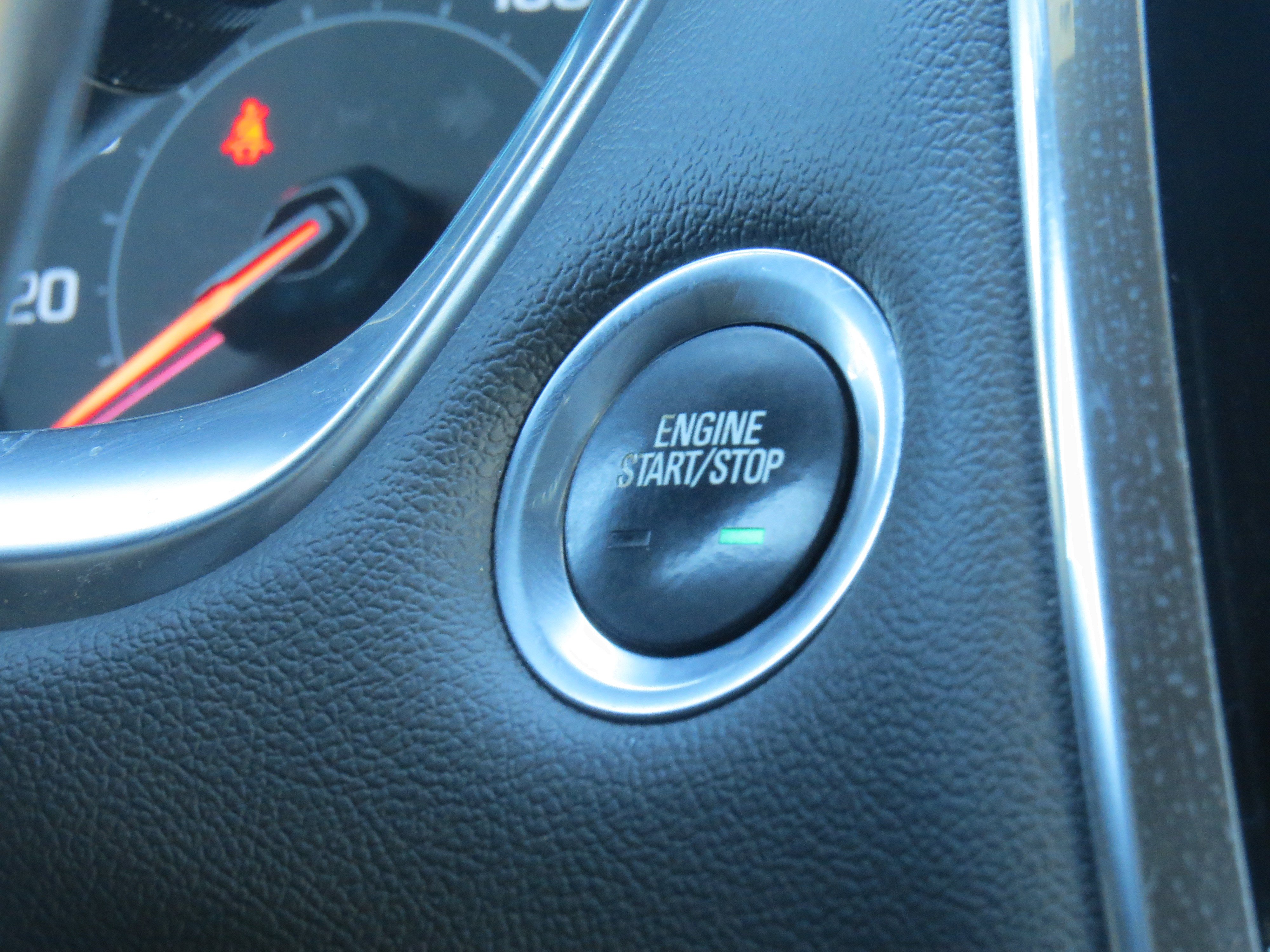 Used 2022 Chevrolet Traverse LT AWD/4WD image 23