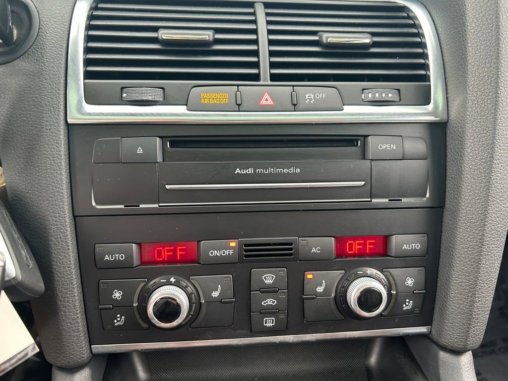 Used 2011 Audi Q7 3.0T Premium Plus image 14