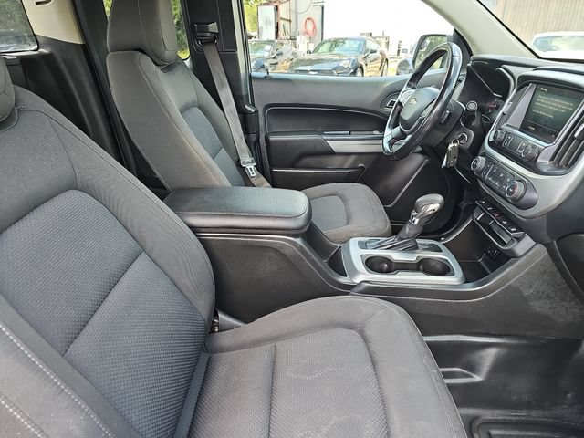 Used 2022 Chevrolet Colorado LT w/ Fleet Safety Package RWD image 10