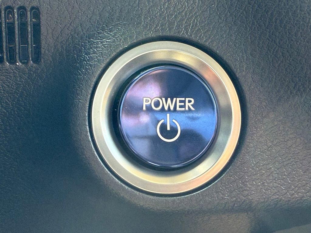 Used 2022 Lexus RX 450h AWD image 23