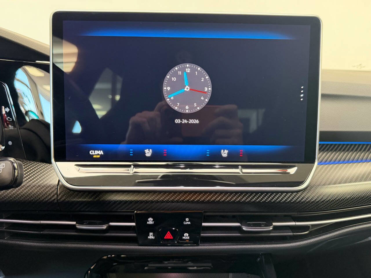 Used 2025 Volkswagen Golf R Black Edition image 48