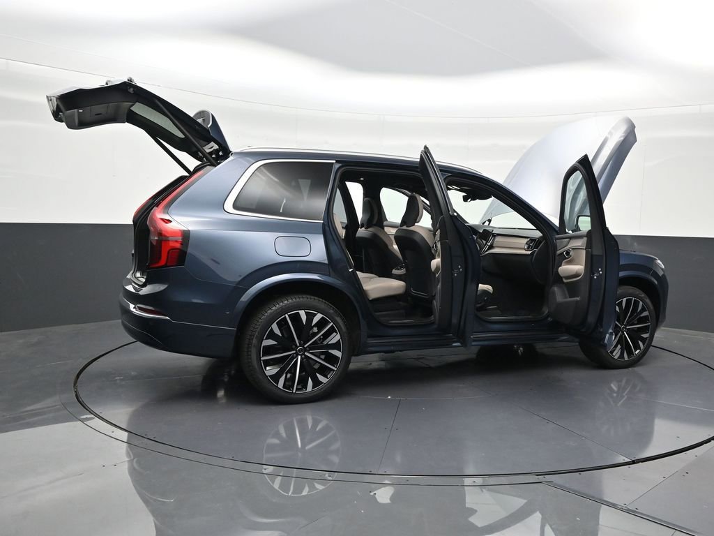 New 2026 Volvo XC90 B6 Plus image 29