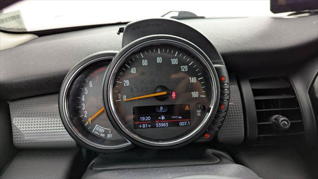 Used 2016 MINI Cooper 2-Door Hardtop FWD image 22