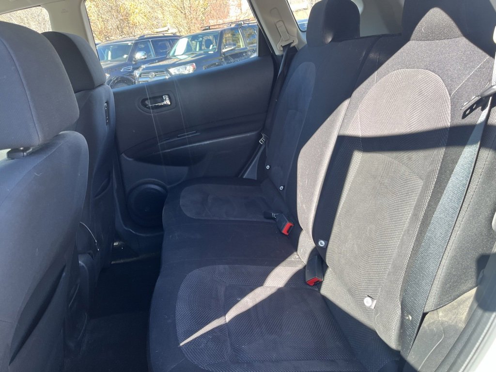 Used 2011 Nissan Rogue S image 10