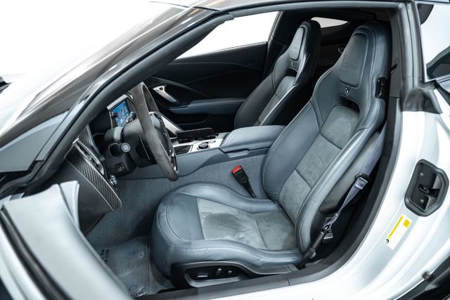 Used 2017 Chevrolet Corvette Z06 image 21