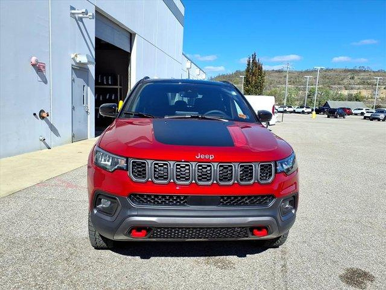 New 2026 Jeep Compass Trailhawk image 2