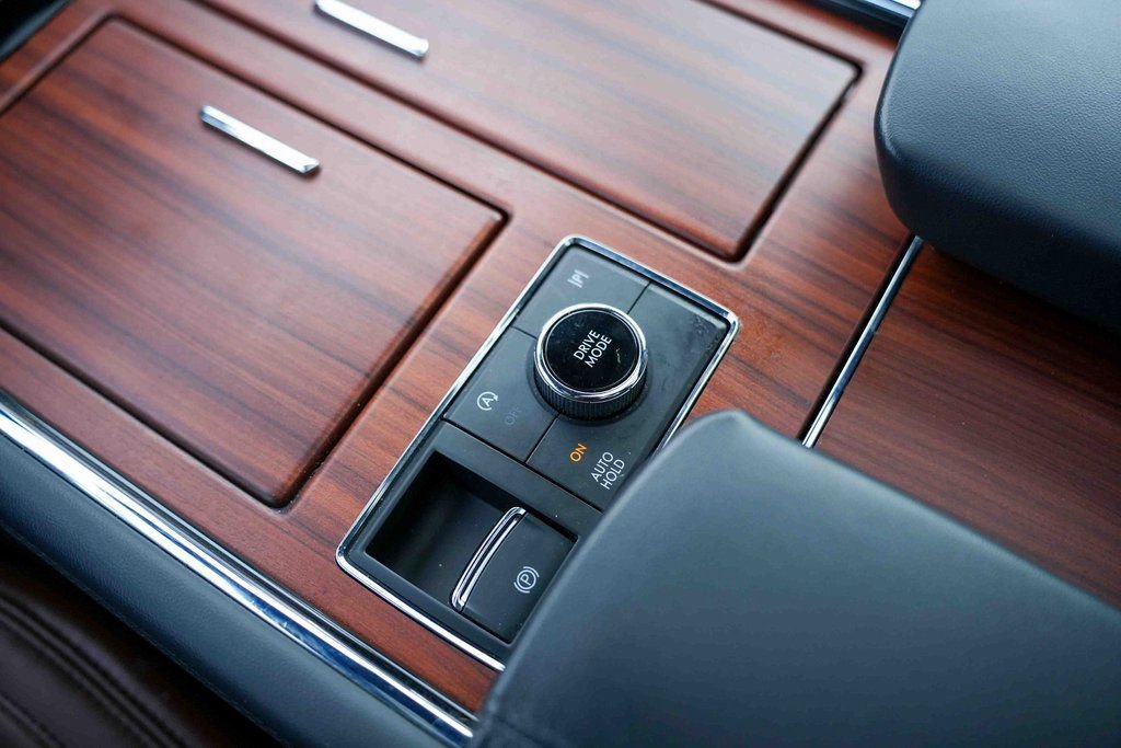 Used 2024 Lincoln Navigator Reserve image 47