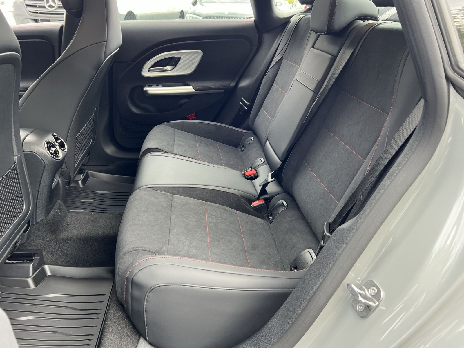 New 2027 Mercedes-Benz CLA 220 image 30