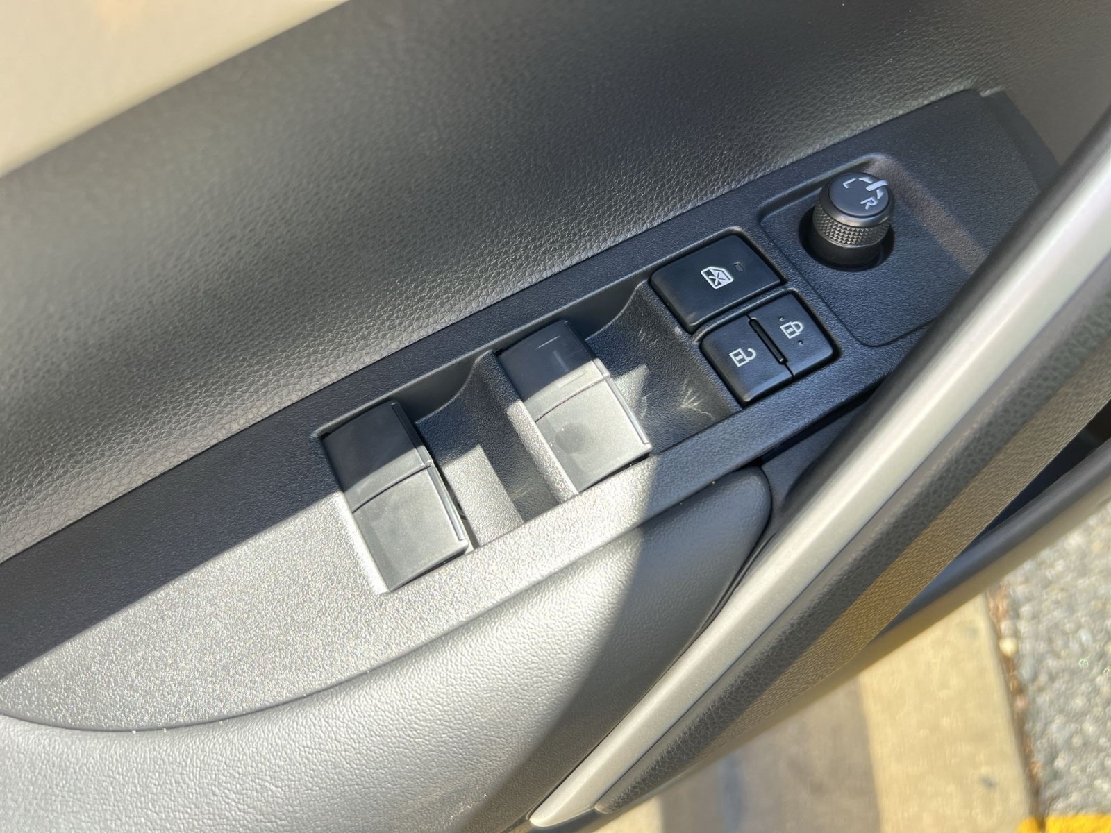 New 2026 Toyota Corolla Cross L FWD image 15