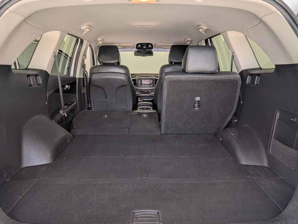 Used 2016 Kia Sorento EX FWD image 25