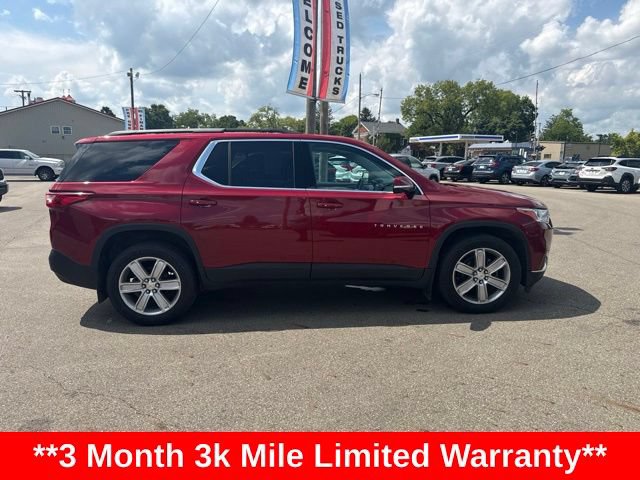 Used 2019 Chevrolet Traverse LT w/ LPO, Blackout Package AWD/4WD image 2