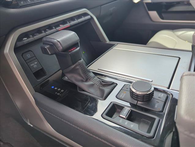 Certified 2023 Toyota Sequoia Limited w/ TRD Off-Road Package AWD/4WD image 18