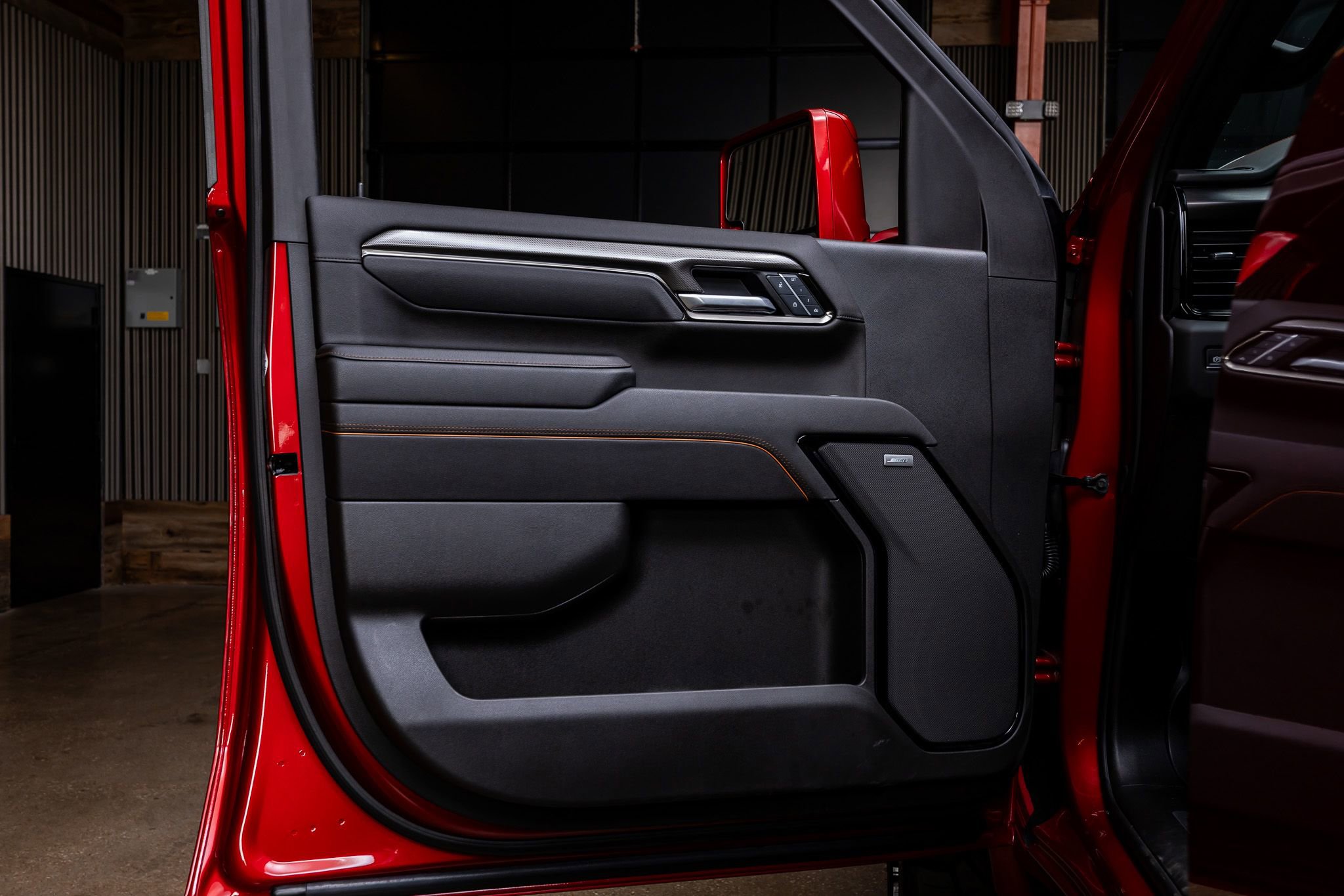 Used 2025 GMC Sierra 2500 AT4 w/ AT4 Premium Plus Package image 35