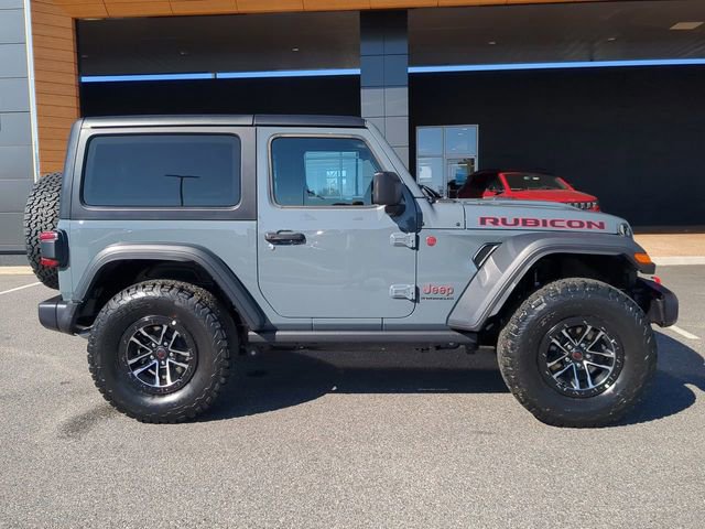 New 2026 Jeep Wrangler Rubicon w/ Xtreme 35 Tire Package AWD/4WD image 3