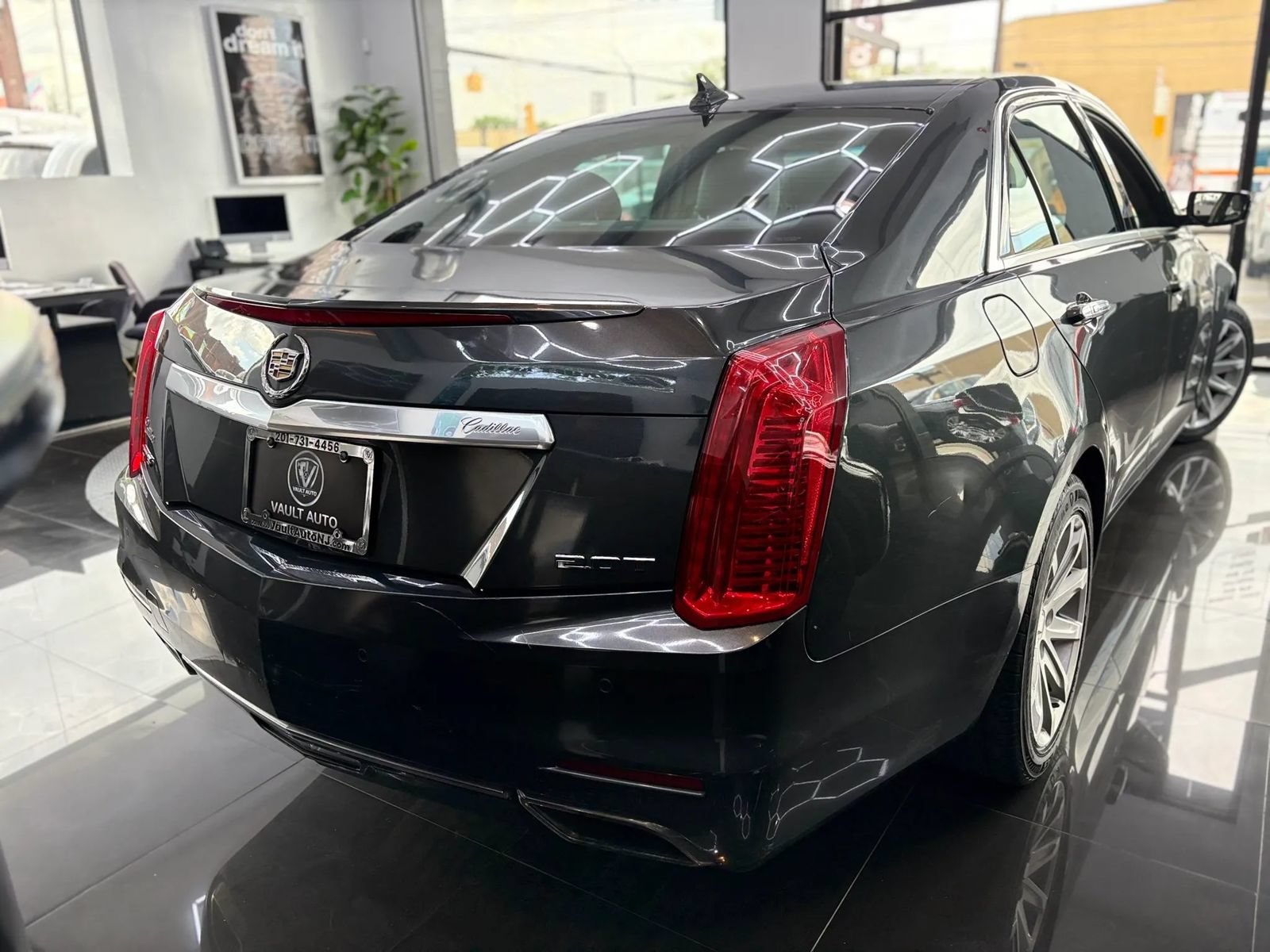 Used 2014 Cadillac CTS Sedan RWD image 4