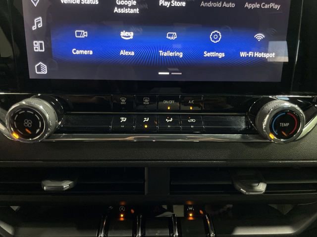 Certified 2023 Chevrolet Colorado Trail Boss w/ LPO, Flex Utility Package image 19