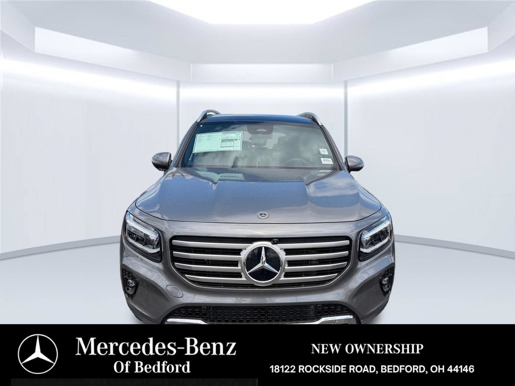New 2026 Mercedes-Benz GLB 250 4MATIC image 2