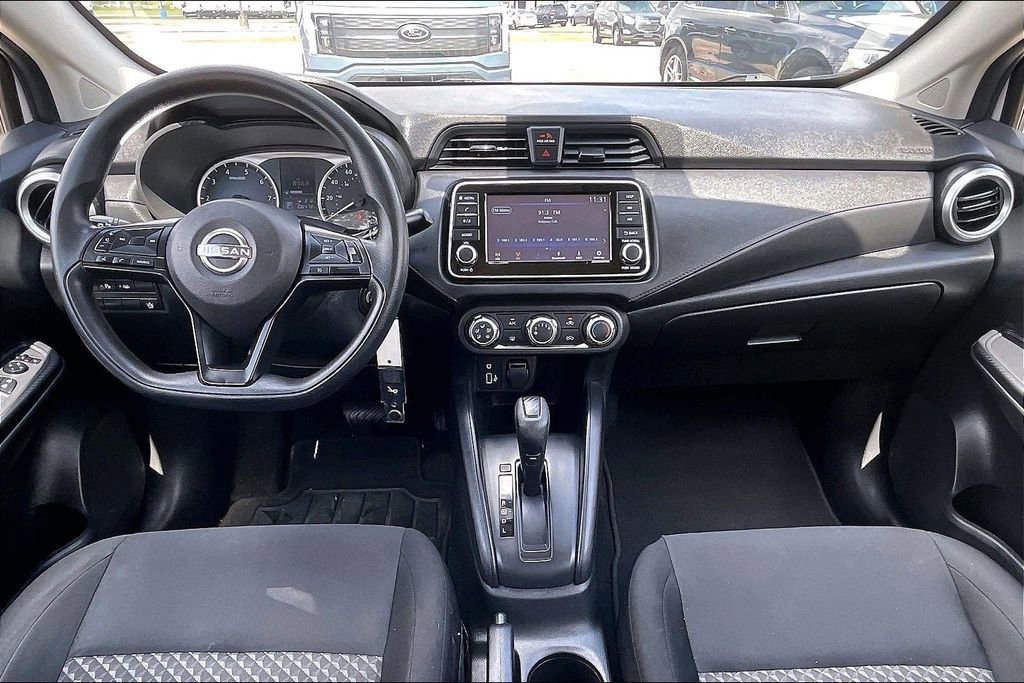 Used 2023 Nissan Versa S FWD image 7