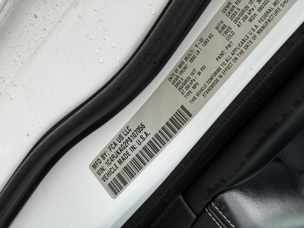 Used 2023 Jeep Grand Cherokee L Laredo image 10