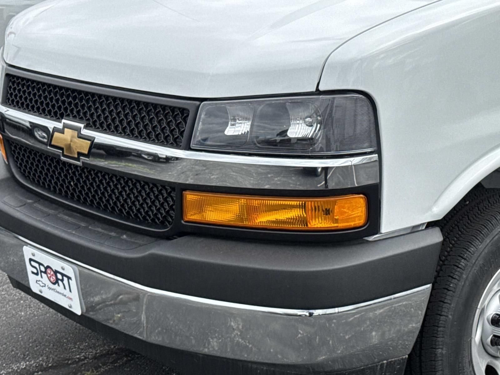 New 2026 Chevrolet Express 3500 w/ Power Convenience Package RWD image 7